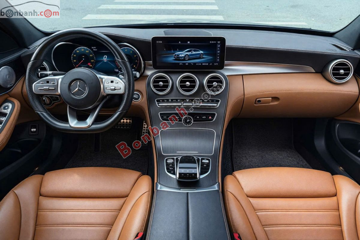 Bán ô tô Mercedes Benz C class C300 AMG - 2021 - xe cũ