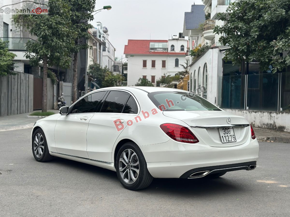 Bán ô tô Mercedes Benz C class C200 - 2018 - xe cũ