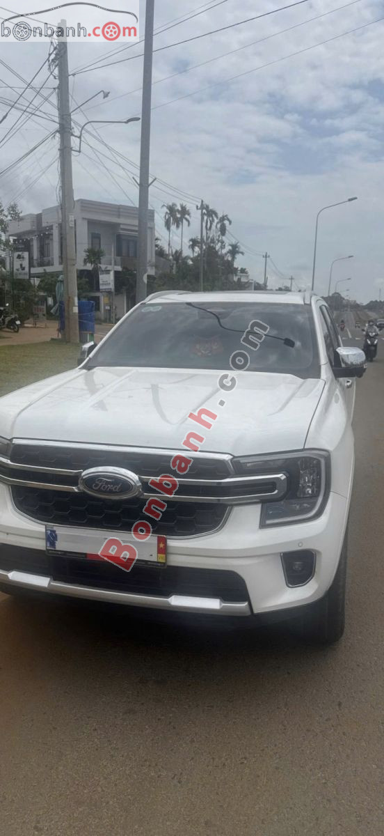 Bán ô tô Ford Everest Titanium 2.0L 4x2 AT - 2025 - xe cũ
