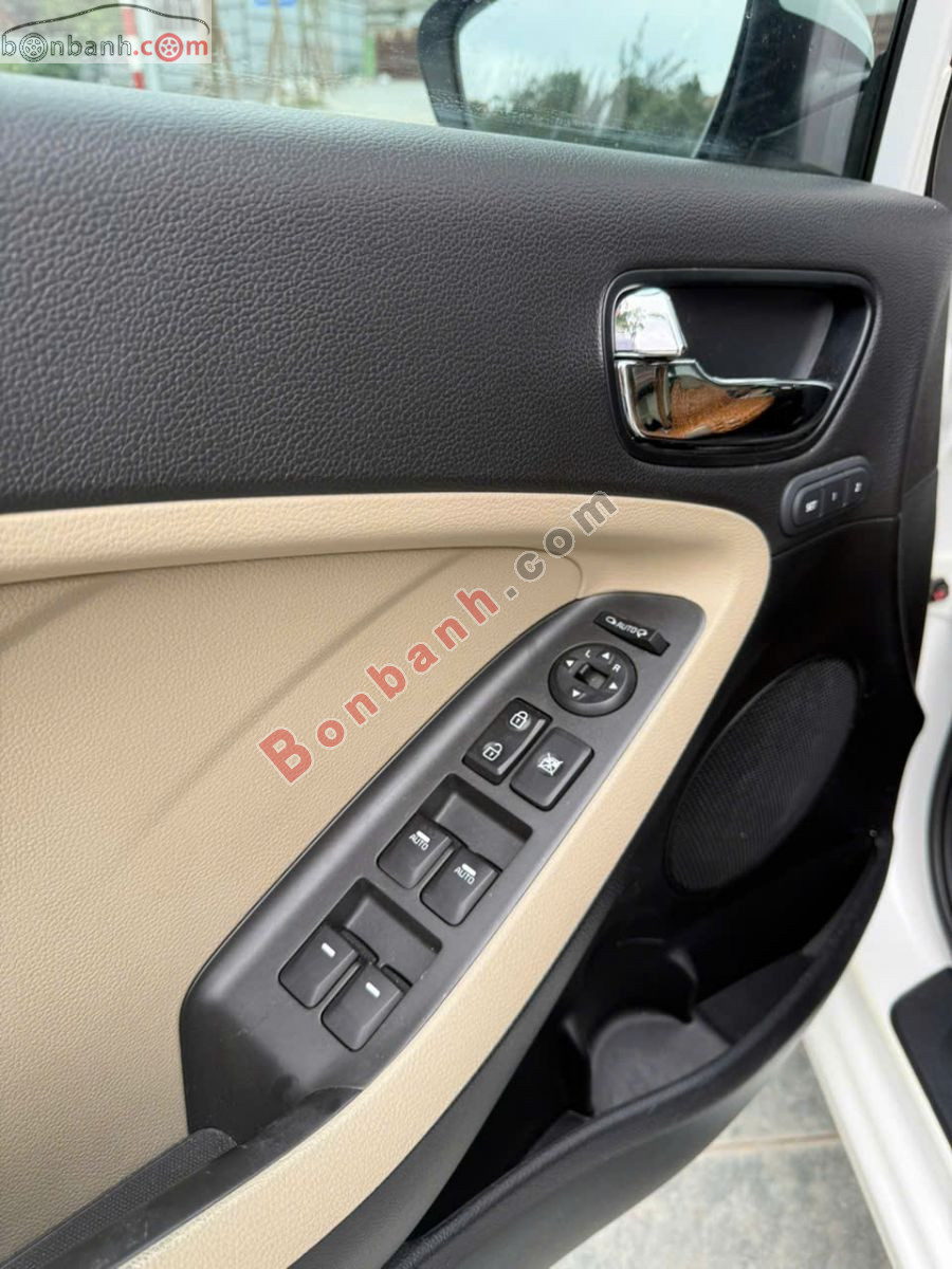 Bán ô tô Kia Cerato 1.6 AT - 2016 - xe cũ