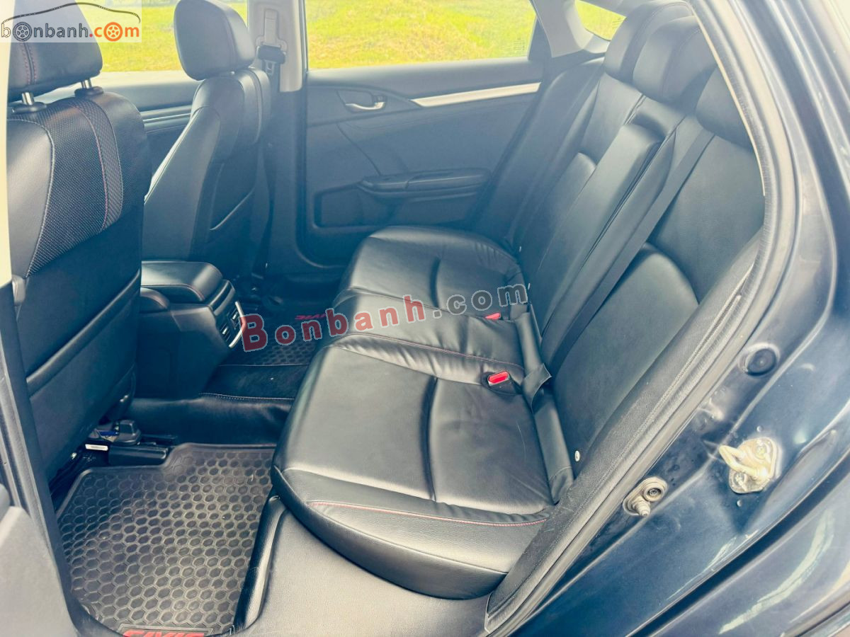 Bán ô tô Honda Civic RS 1.5 AT - 2020 - xe cũ