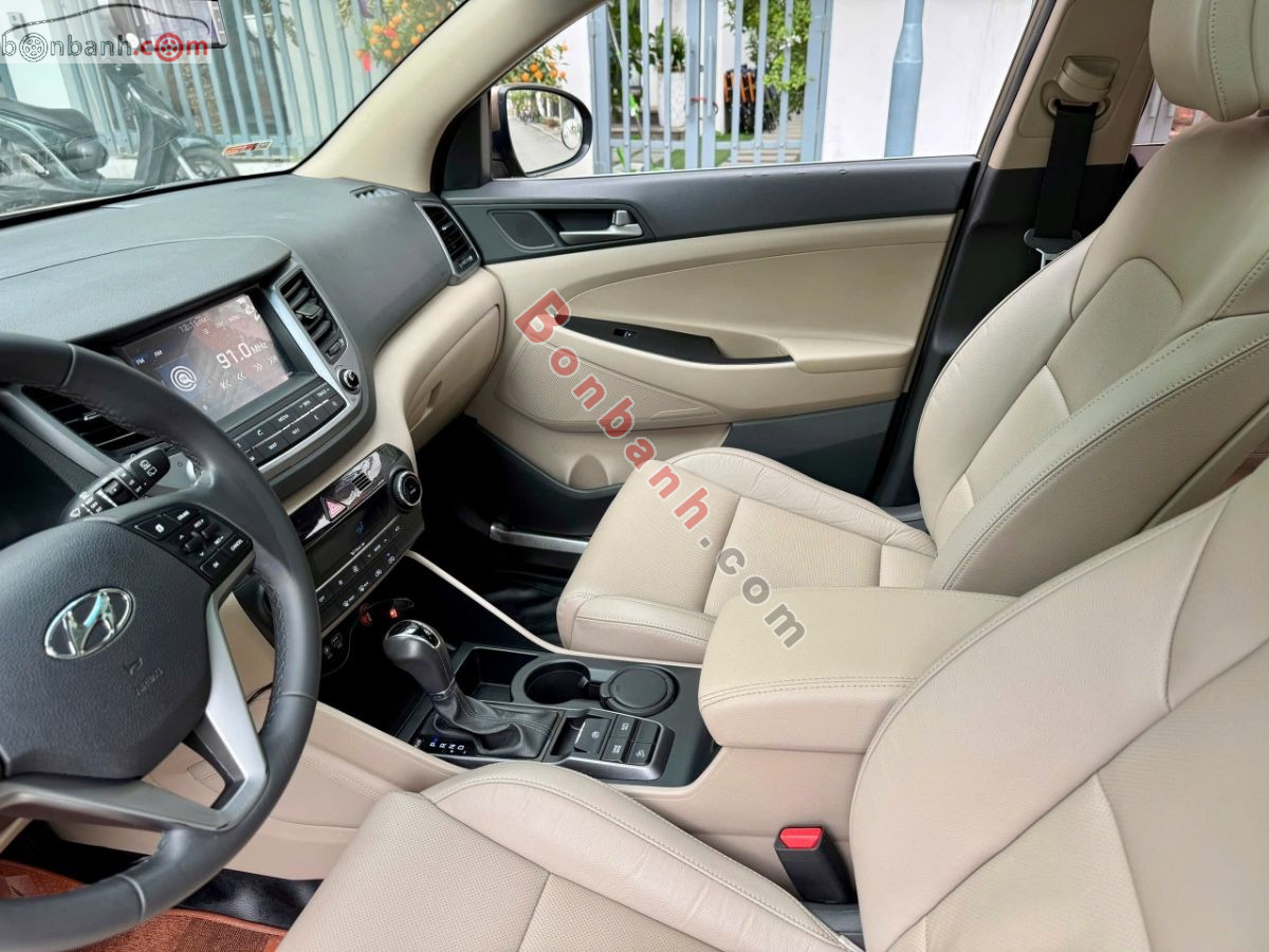 Bán ô tô Hyundai Tucson 2.0 AT CRDi - 2018 - xe cũ