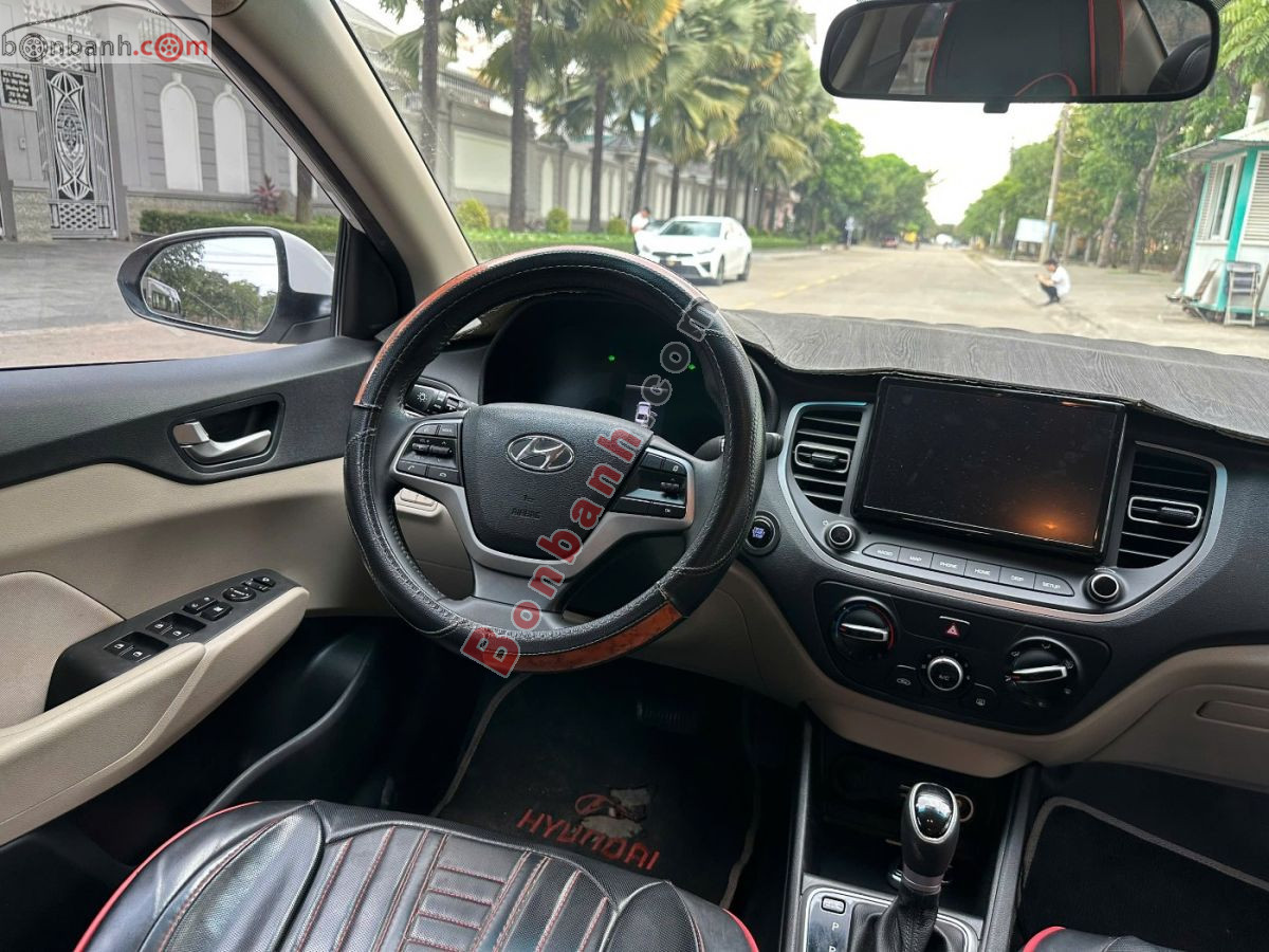 Bán ô tô Hyundai Accent 1.4 AT - 2022 - xe cũ