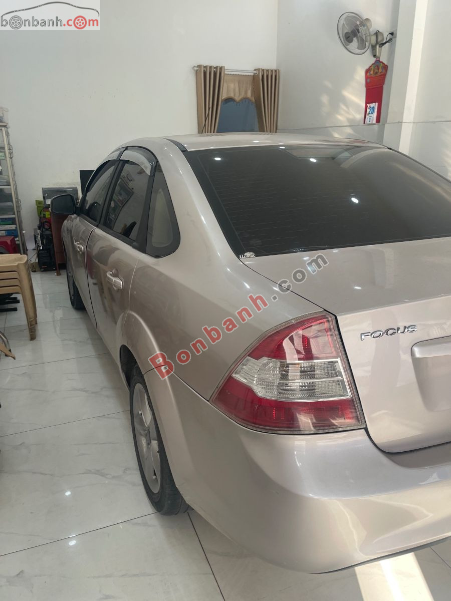 Bán ô tô Ford Focus 1.8 MT - 2011 - xe cũ