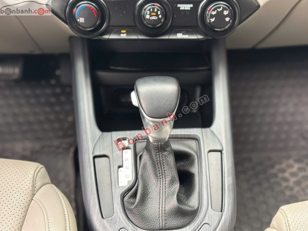 Bán ô tô Kia Cerato 1.6 AT Deluxe - 2019 - xe cũ