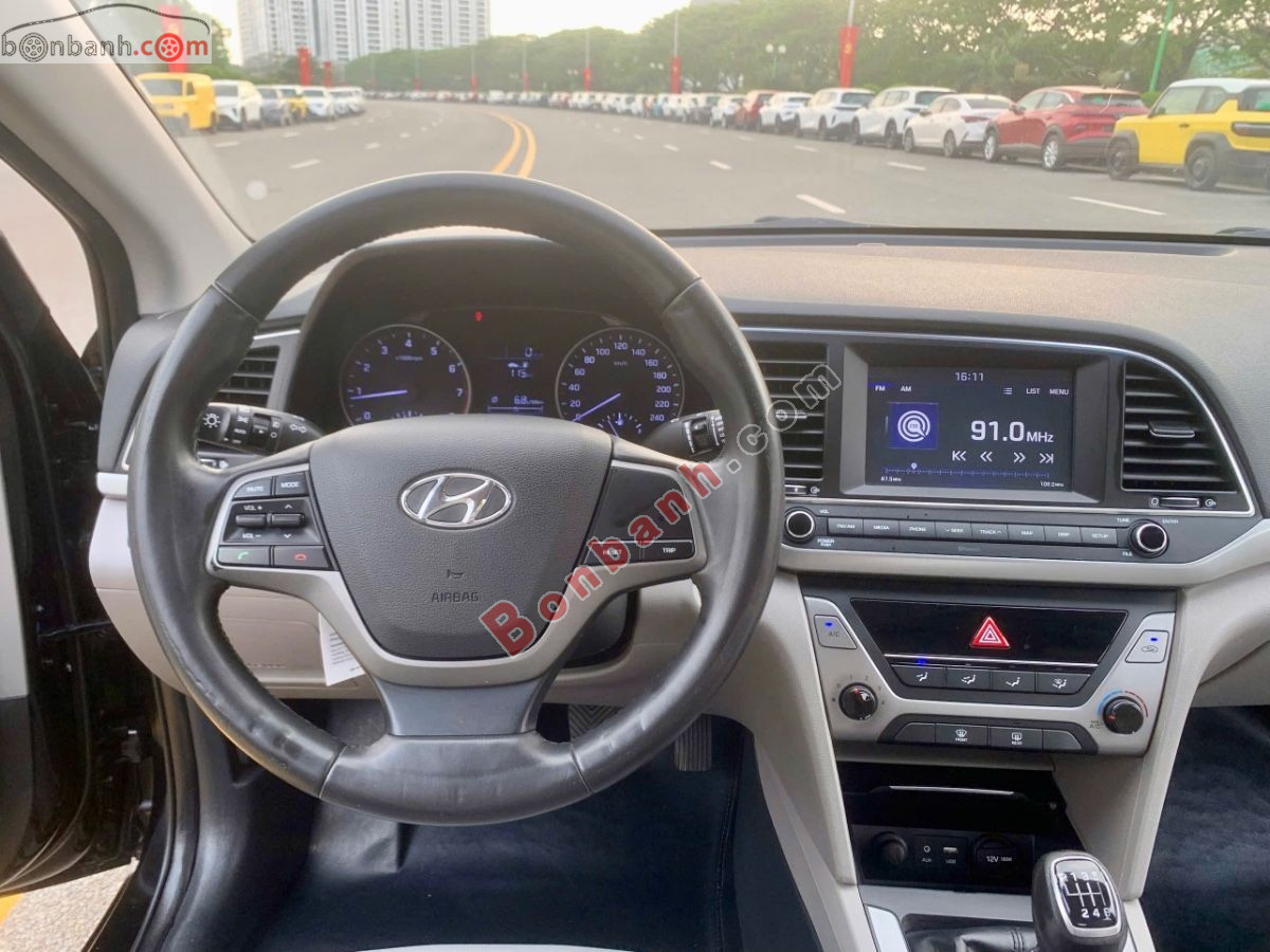 Bán ô tô Hyundai Elantra 1.6 MT - 2016 - xe cũ