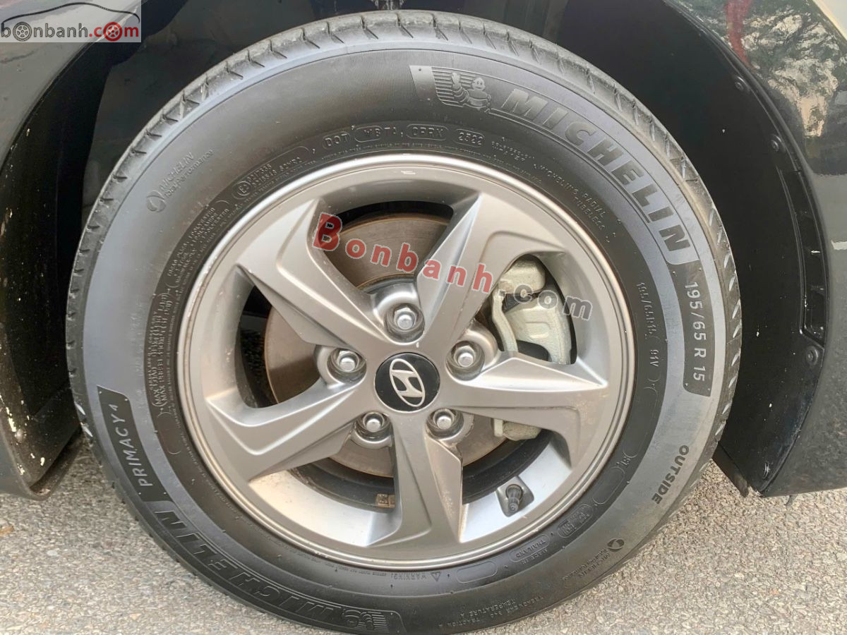 Bán ô tô Hyundai Elantra 1.6 MT - 2016 - xe cũ
