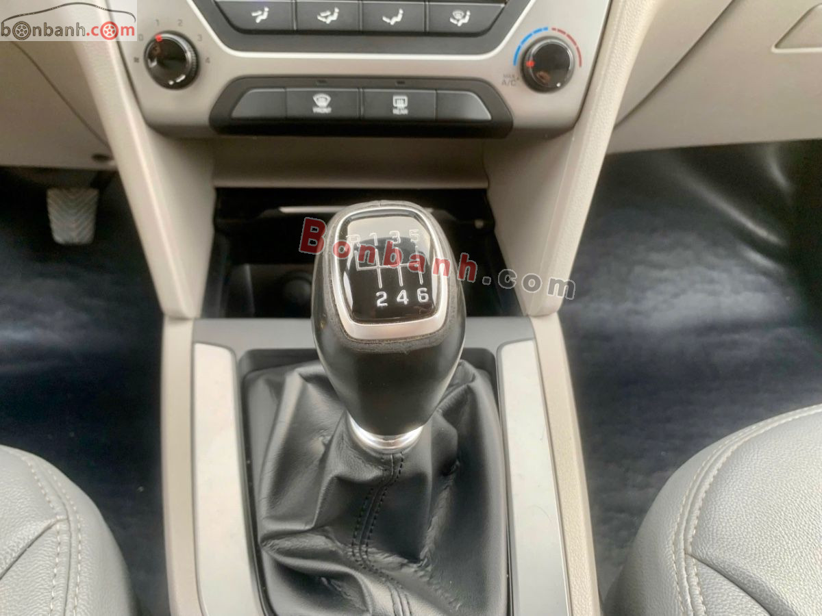 Bán ô tô Hyundai Elantra 1.6 MT - 2016 - xe cũ