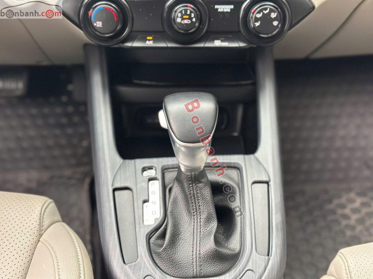 Bán ô tô Kia Cerato 1.6 AT Deluxe - 2019 - xe cũ