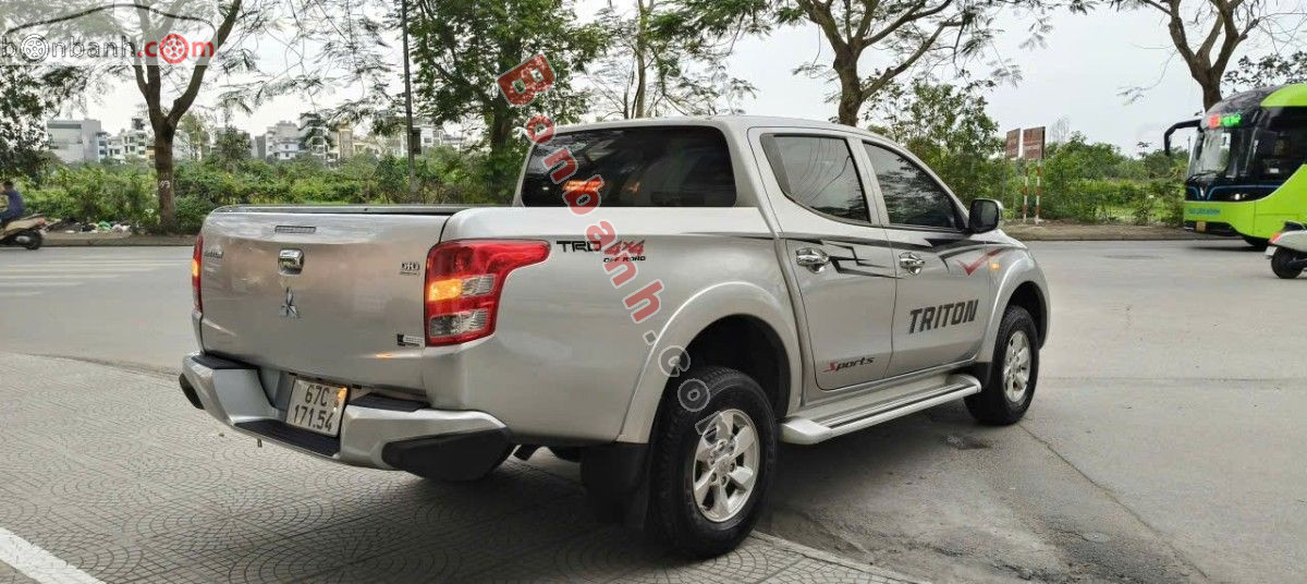 Bán ô tô Mitsubishi Triton 4x2 MT - 2019 - xe cũ