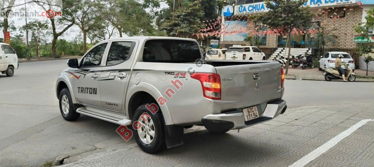 Bán ô tô Mitsubishi Triton 4x2 MT - 2019 - xe cũ