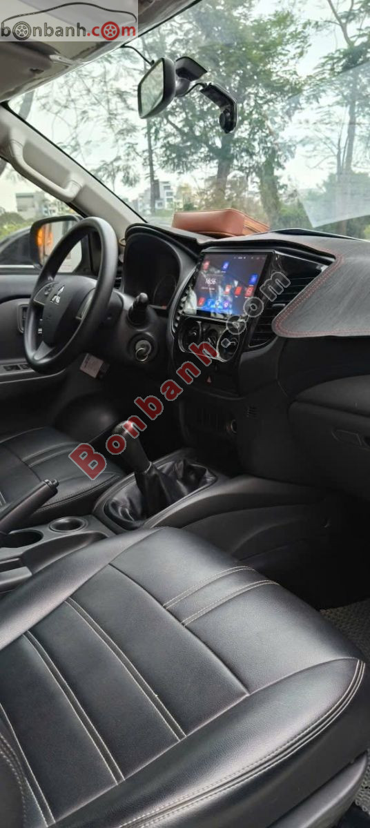 Bán ô tô Mitsubishi Triton 4x2 MT - 2019 - xe cũ