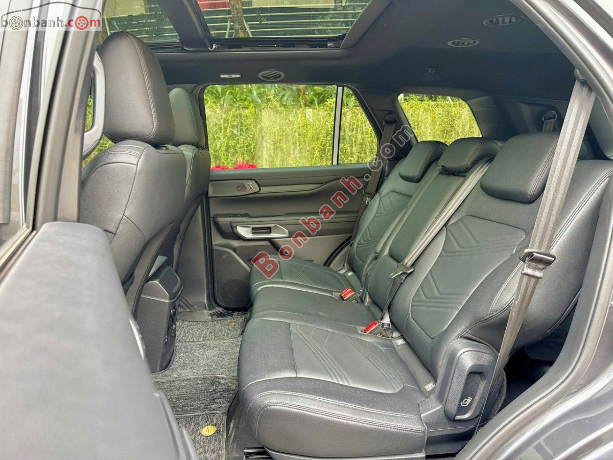 Bán ô tô Ford Everest Titanium Plus 2.0L 4x4 AT - 2025 - xe cũ