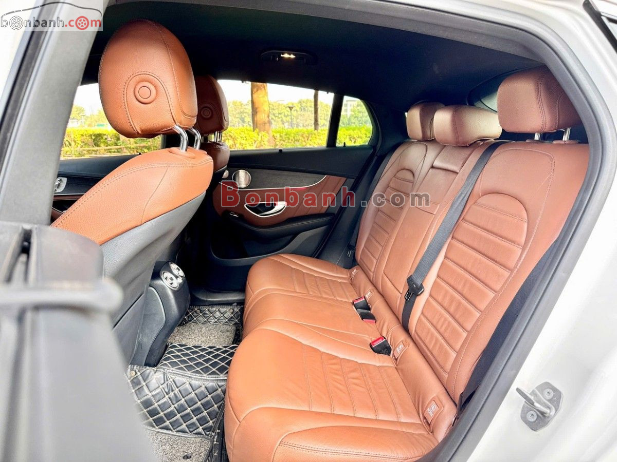 Bán ô tô Mercedes Benz GLC 300 4Matic Coupe - 2021 - xe cũ