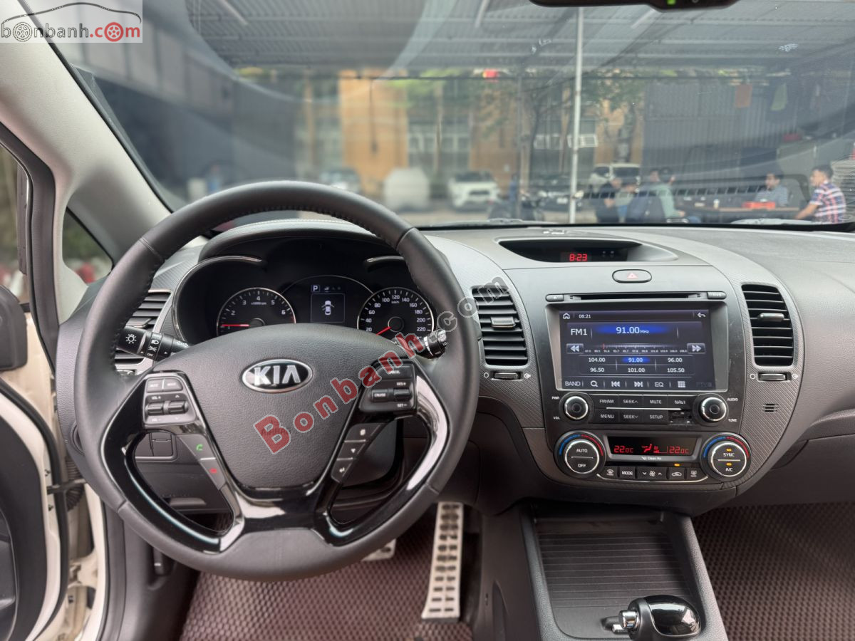 Bán ô tô Kia Cerato 1.6 AT - 2016 - xe cũ