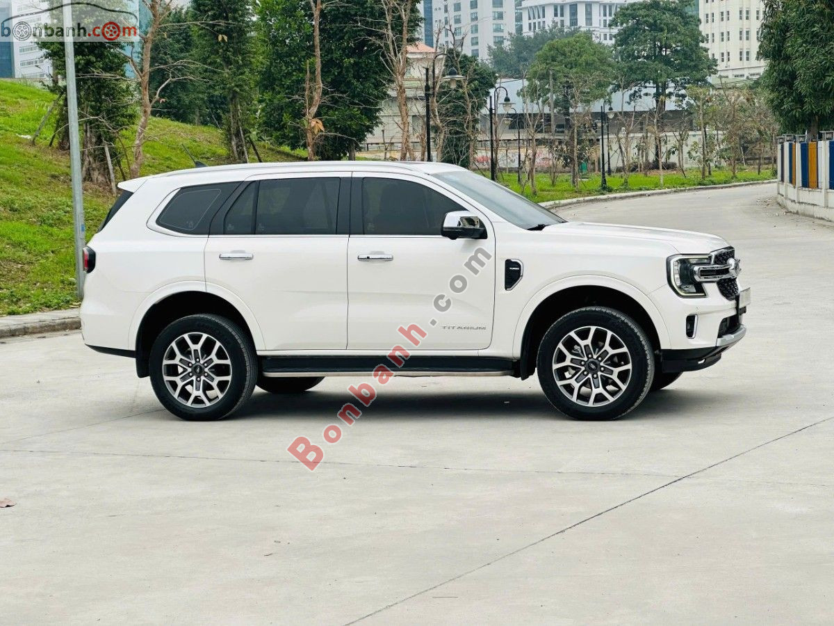 Bán ô tô Ford Everest Titanium 2.0L 4x2 AT - 2023 - xe cũ