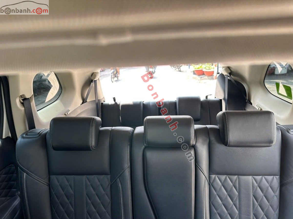 Bán ô tô Mitsubishi Outlander Premium 2.0 CVT - 2022 - xe cũ