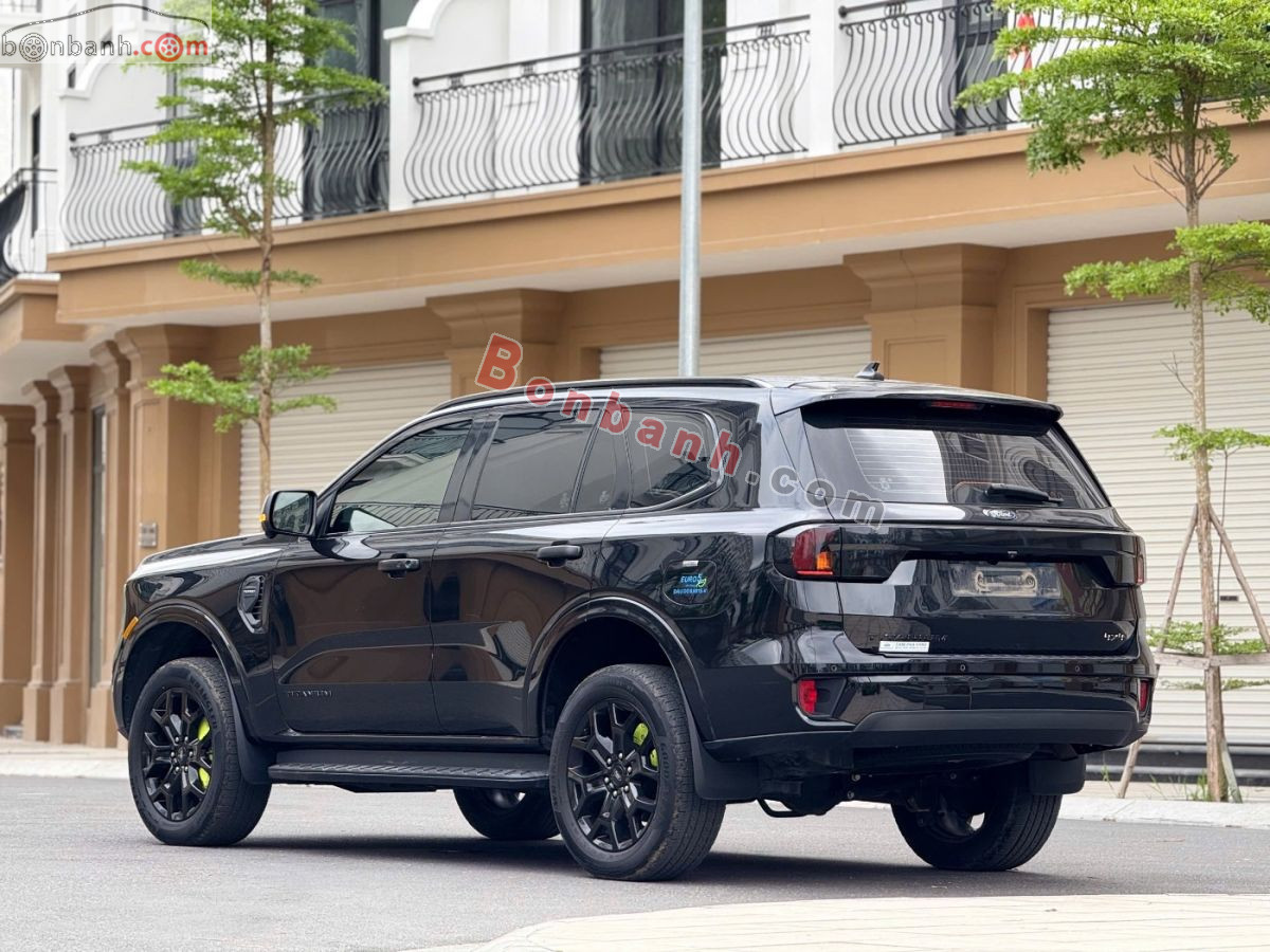 Bán ô tô Ford Everest Titanium 2.0L 4x2 AT - 2023 - xe cũ