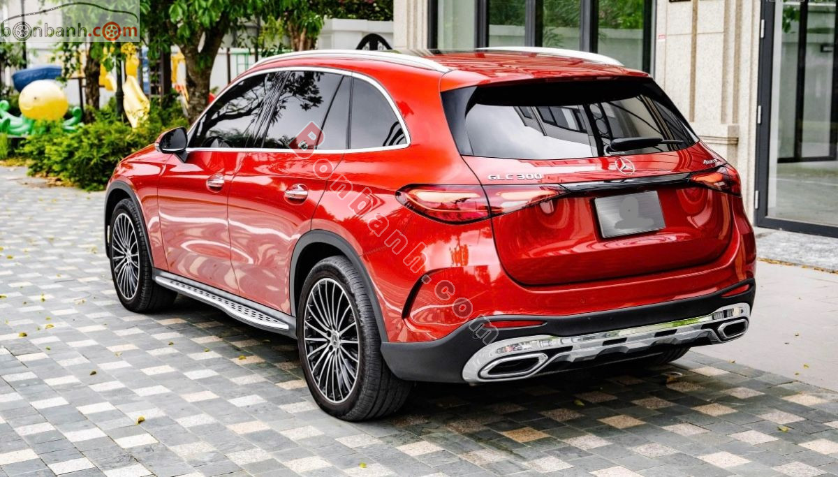 Bán ô tô Mercedes Benz GLC 300 4Matic - 2023 - xe cũ