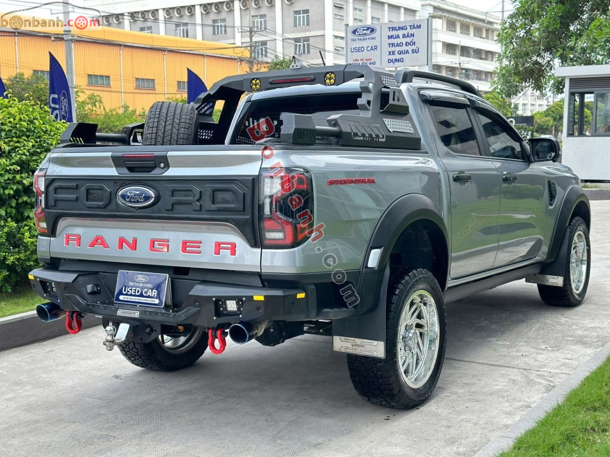 Bán ô tô Ford Ranger Stormtrak 2.0L 4x4 AT - 2024 - xe cũ