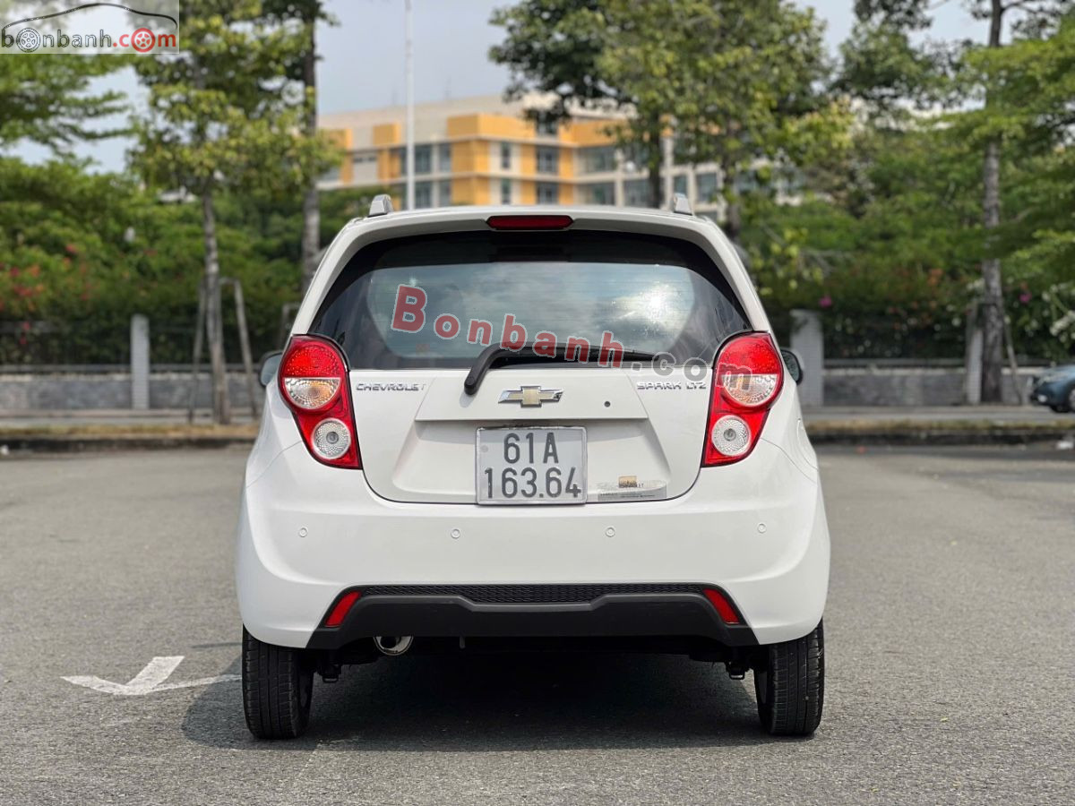 Bán ô tô Chevrolet Spark LTZ 1.0 AT - 2014 - xe cũ