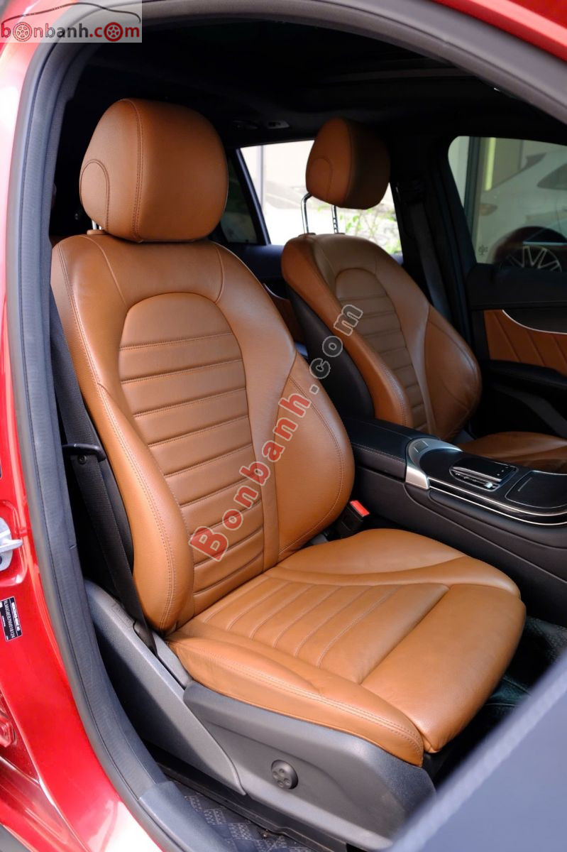 Bán ô tô Mercedes Benz GLC 300 4Matic - 2022 - xe cũ