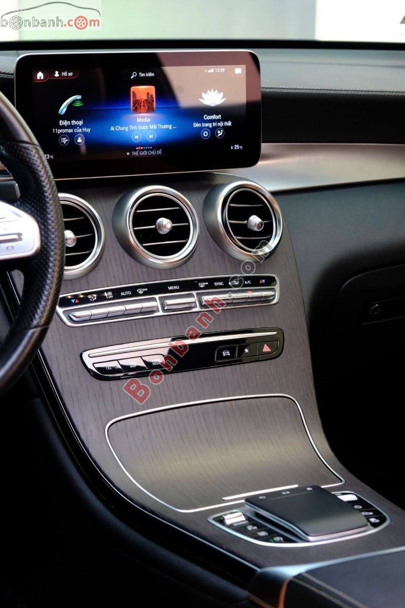 Bán ô tô Mercedes Benz GLC 300 4Matic - 2022 - xe cũ