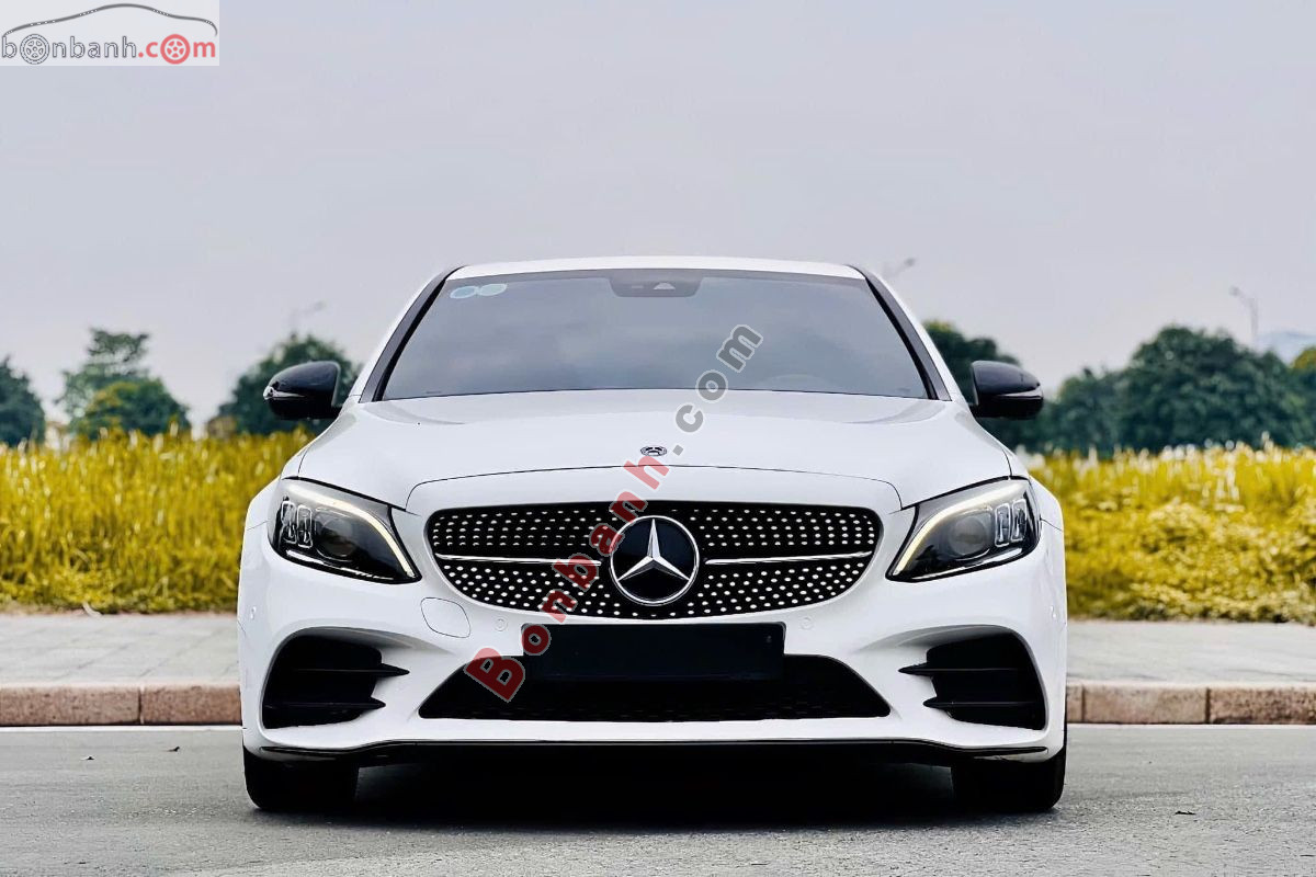 Bán ô tô Mercedes Benz C class C300 AMG - 2019 - xe cũ
