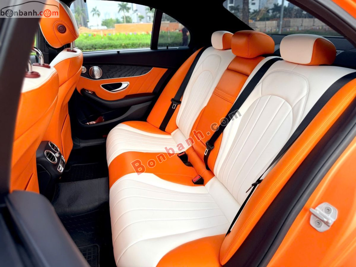 Bán ô tô Mercedes Benz C class C300 AMG - 2015 - xe cũ