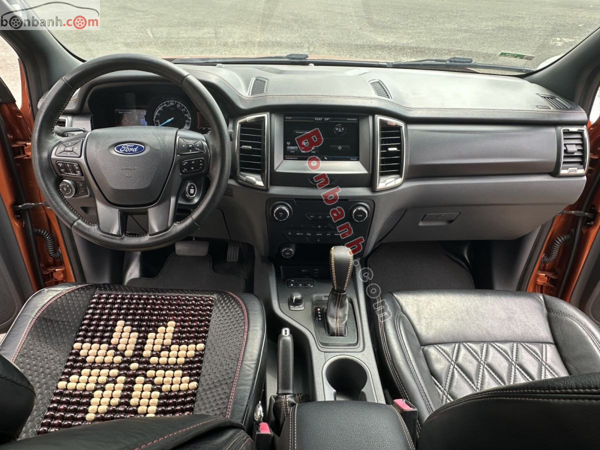 Bán ô tô Ford Ranger Wildtrak 3.2L 4x4 AT - 2015 - xe cũ