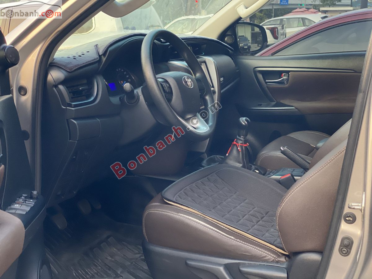 Bán ô tô Toyota Fortuner 2.4G 4x2 MT - 2019 - xe cũ