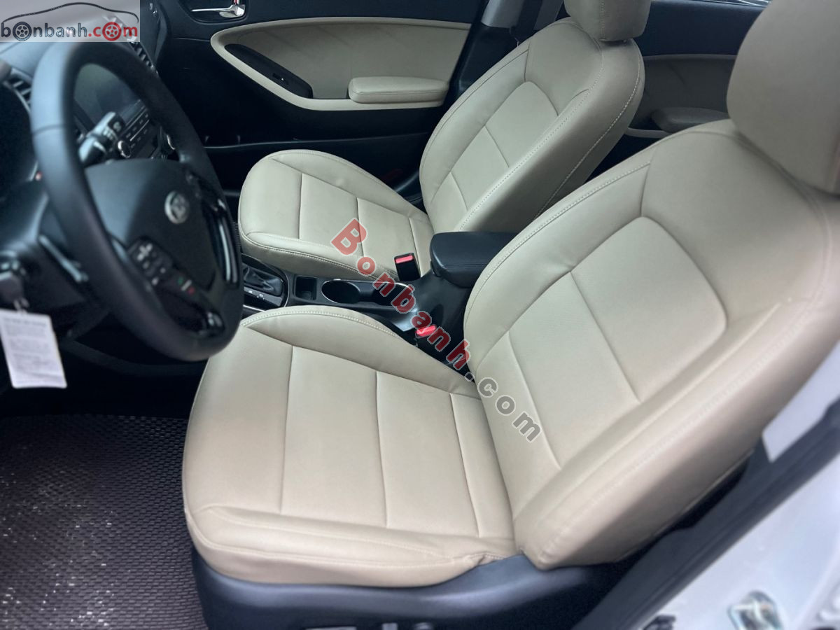 Bán ô tô Kia Cerato 1.6 AT - 2016 - xe cũ