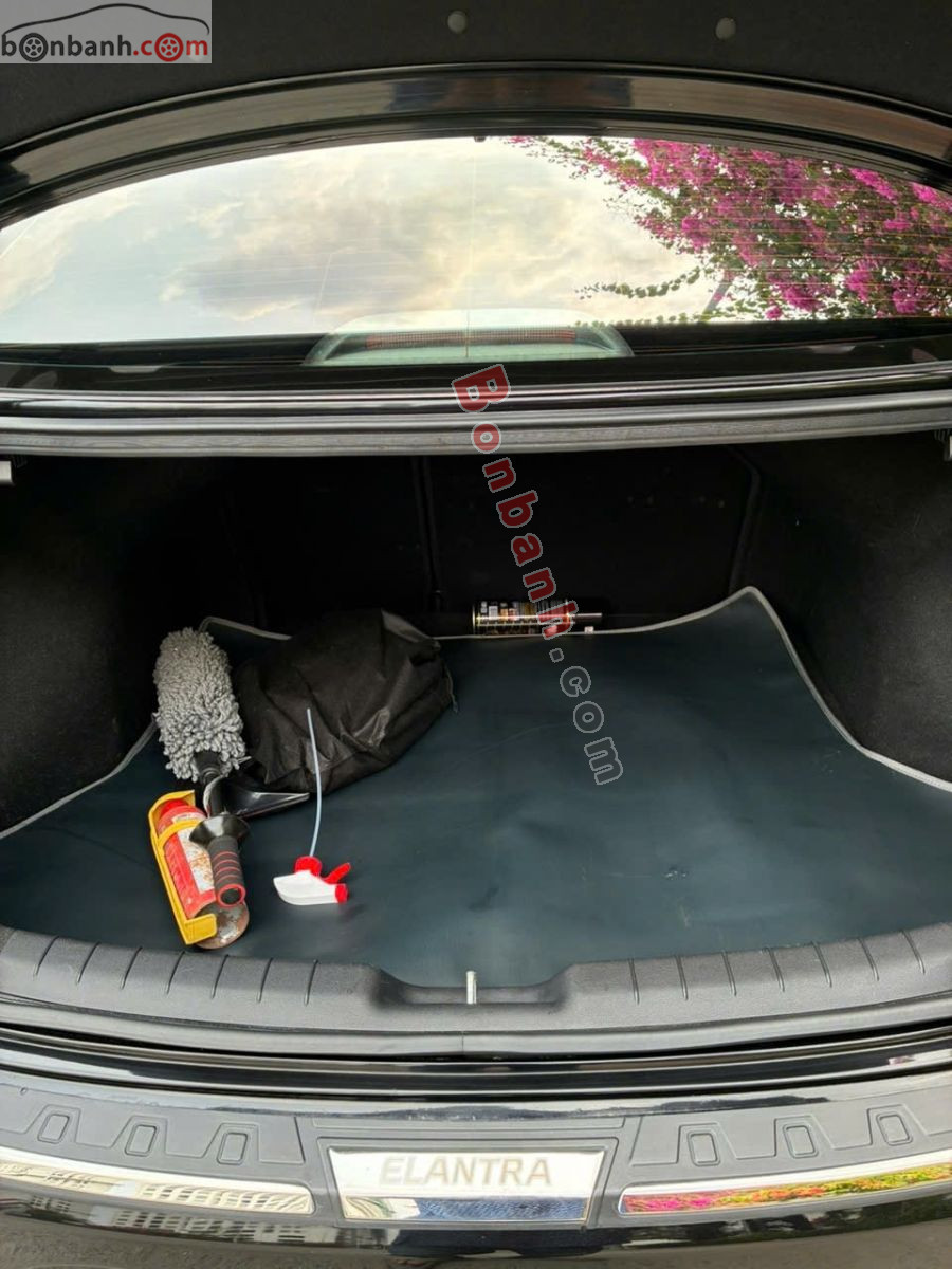 Bán ô tô Hyundai Elantra 2.0 AT - 2020 - xe cũ