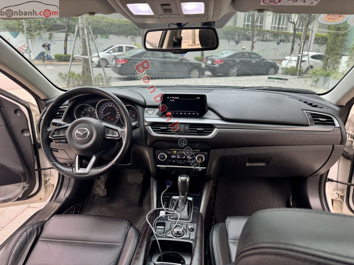 Bán ô tô Mazda 6 Premium 2.0 AT - 2017 - xe cũ