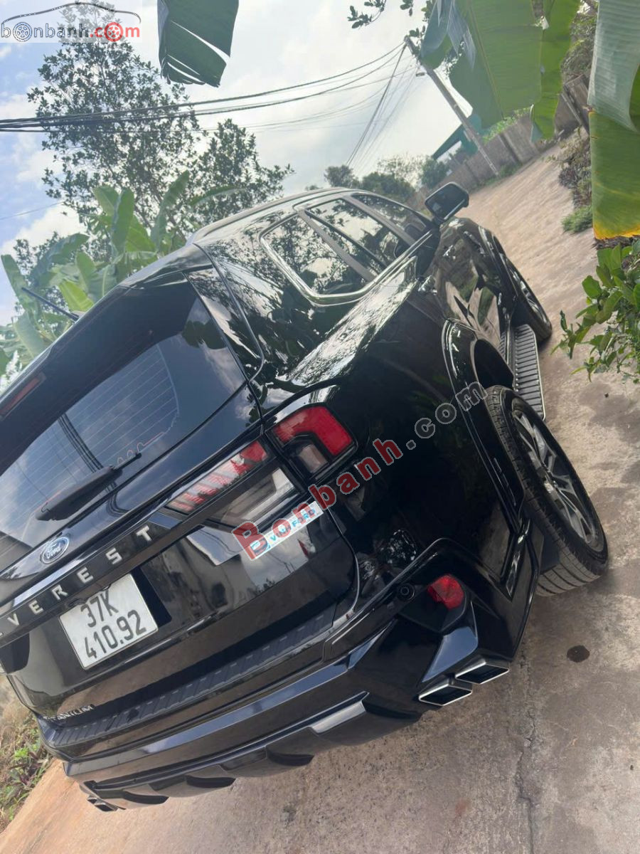 Bán ô tô Ford Everest Titanium 2.0L 4x2 AT - 2024 - xe cũ