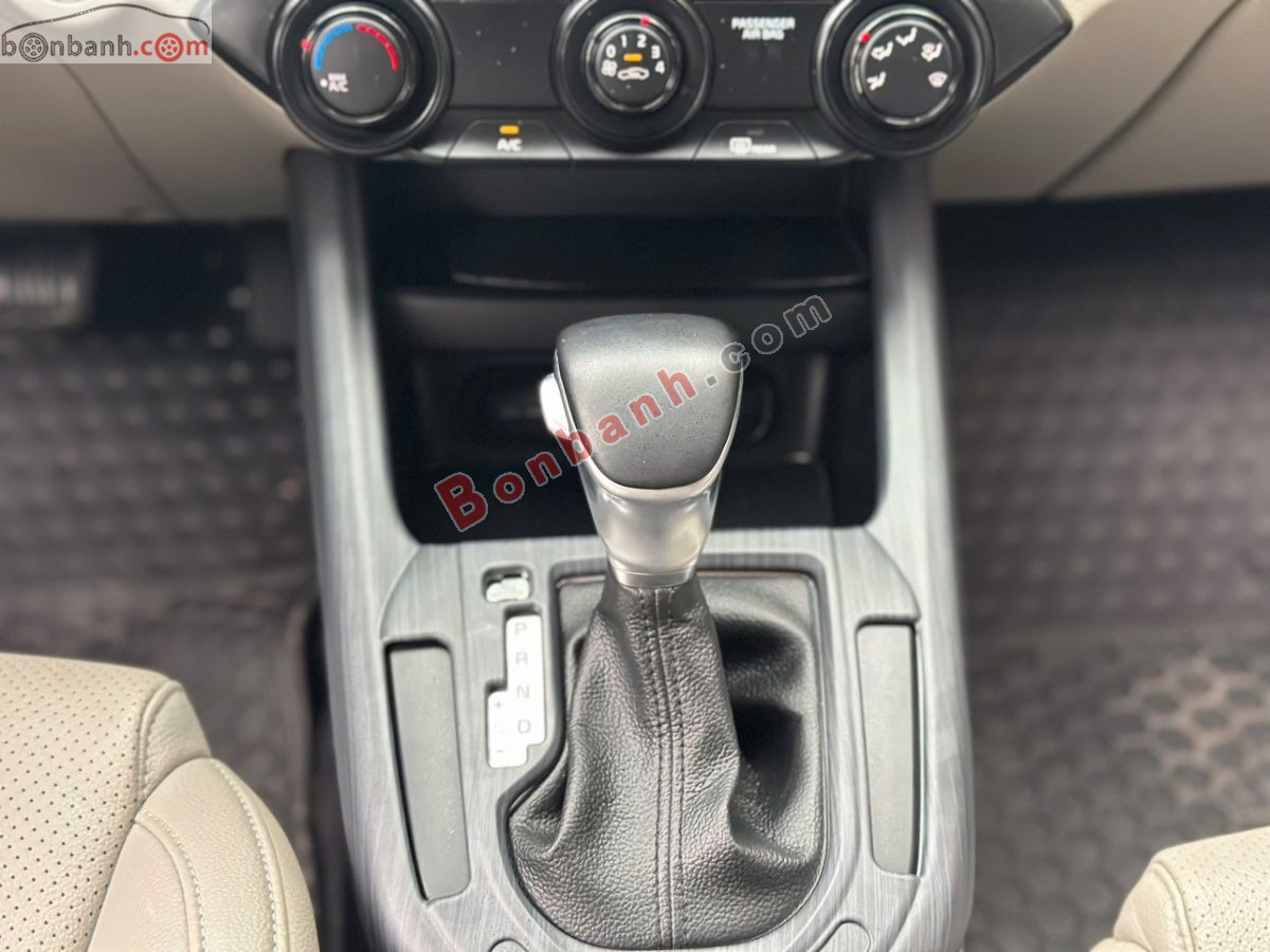 Bán ô tô Kia Cerato 1.6 AT Deluxe - 2019 - xe cũ