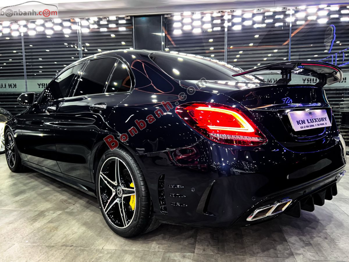 Bán ô tô Mercedes Benz C class C300 AMG - 2019 - xe cũ