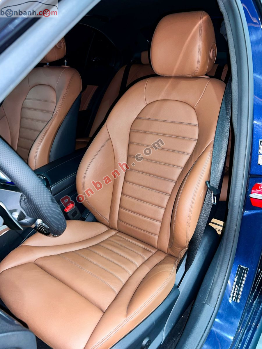 Bán ô tô Mercedes Benz C class C300 AMG - 2019 - xe cũ