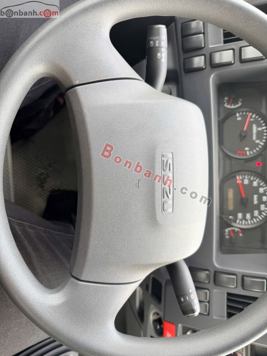 Bán ô tô Isuzu QKR QMR77HE4 Thùng Kín - 2023 - xe cũ