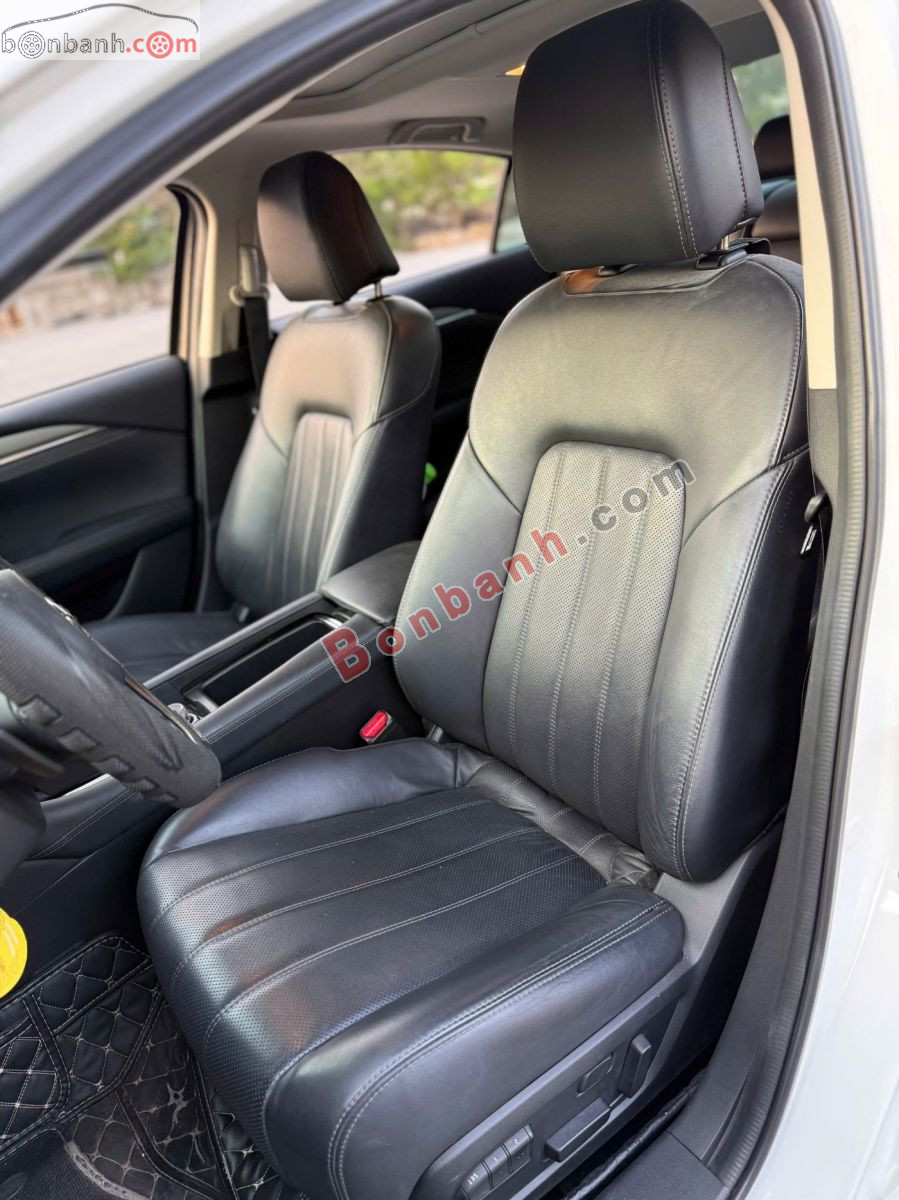 Bán ô tô Mazda 6 Premium 2.0 AT - 2022 - xe cũ