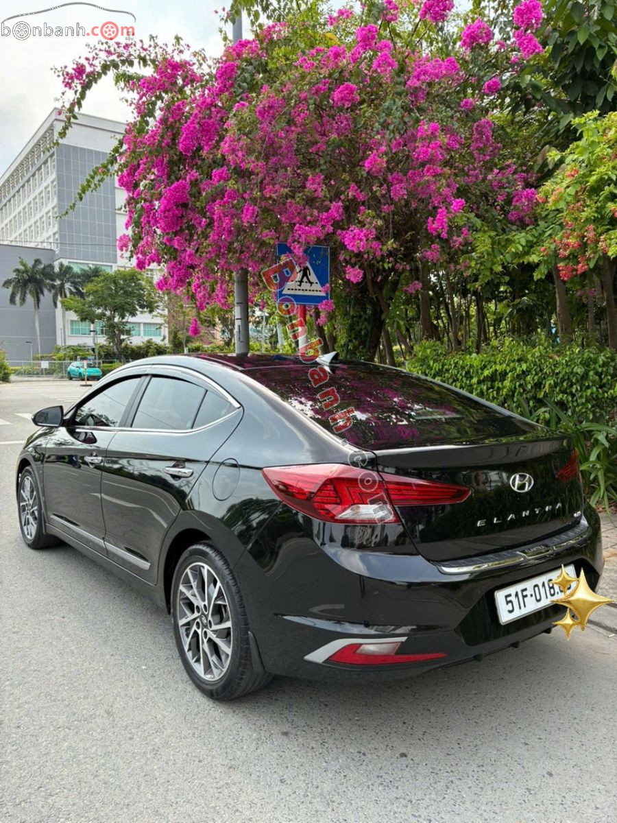 Bán ô tô Hyundai Elantra 2.0 AT - 2021 - xe cũ