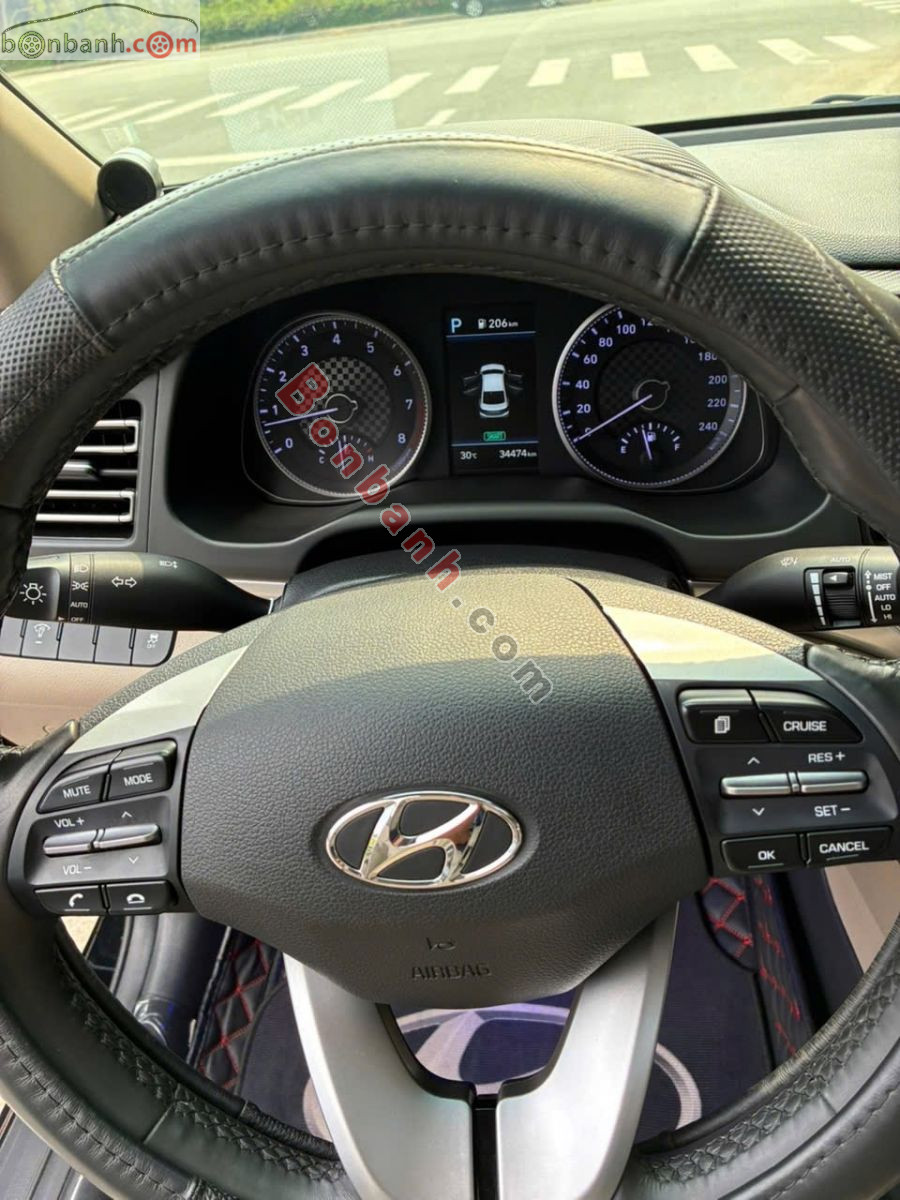 Bán ô tô Hyundai Elantra 2.0 AT - 2021 - xe cũ