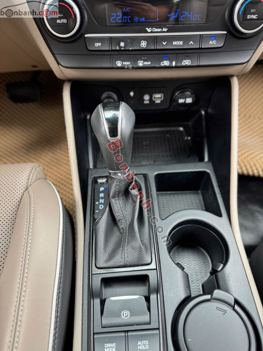 Bán ô tô Hyundai Tucson 2.0 ATH - 2020 - xe cũ