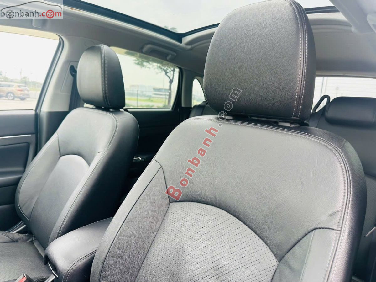 Bán ô tô Mitsubishi Outlander Sport 2.0 CVT Premium - 2014 - xe cũ