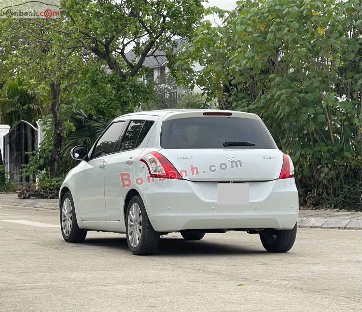 Bán ô tô Suzuki Swift 1.4 AT - 2015 - xe cũ