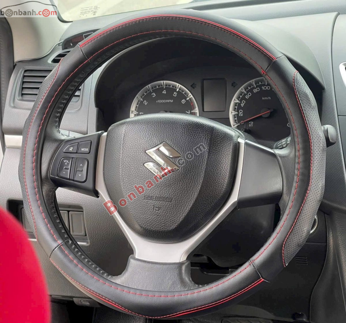 Bán ô tô Suzuki Swift 1.4 AT - 2015 - xe cũ