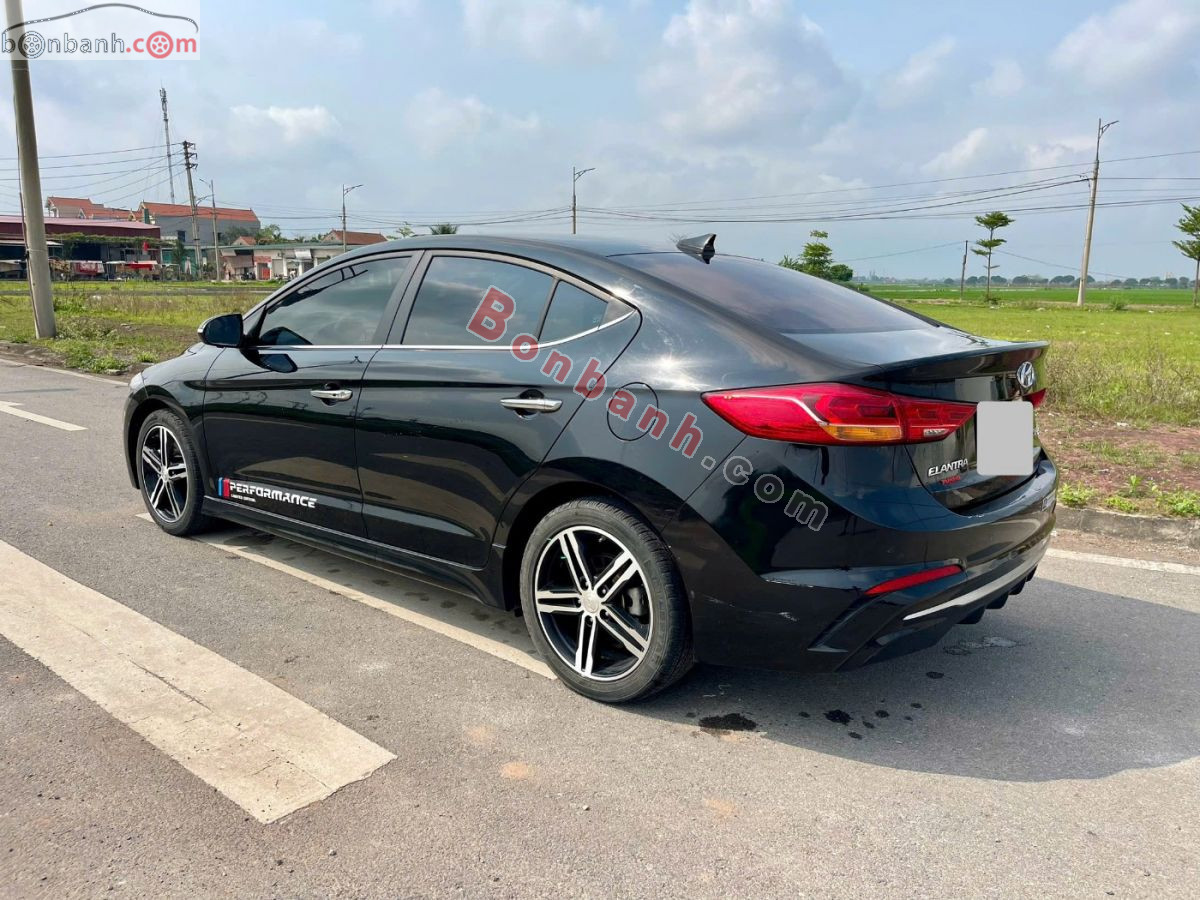 Bán ô tô Hyundai Elantra Sport 1.6 AT - 2018 - xe cũ