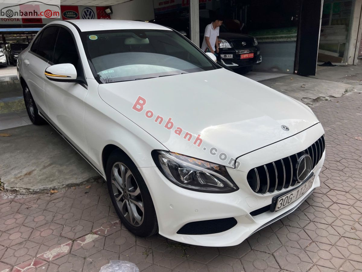 Bán ô tô Mercedes Benz C class C200 - 2018 - xe cũ