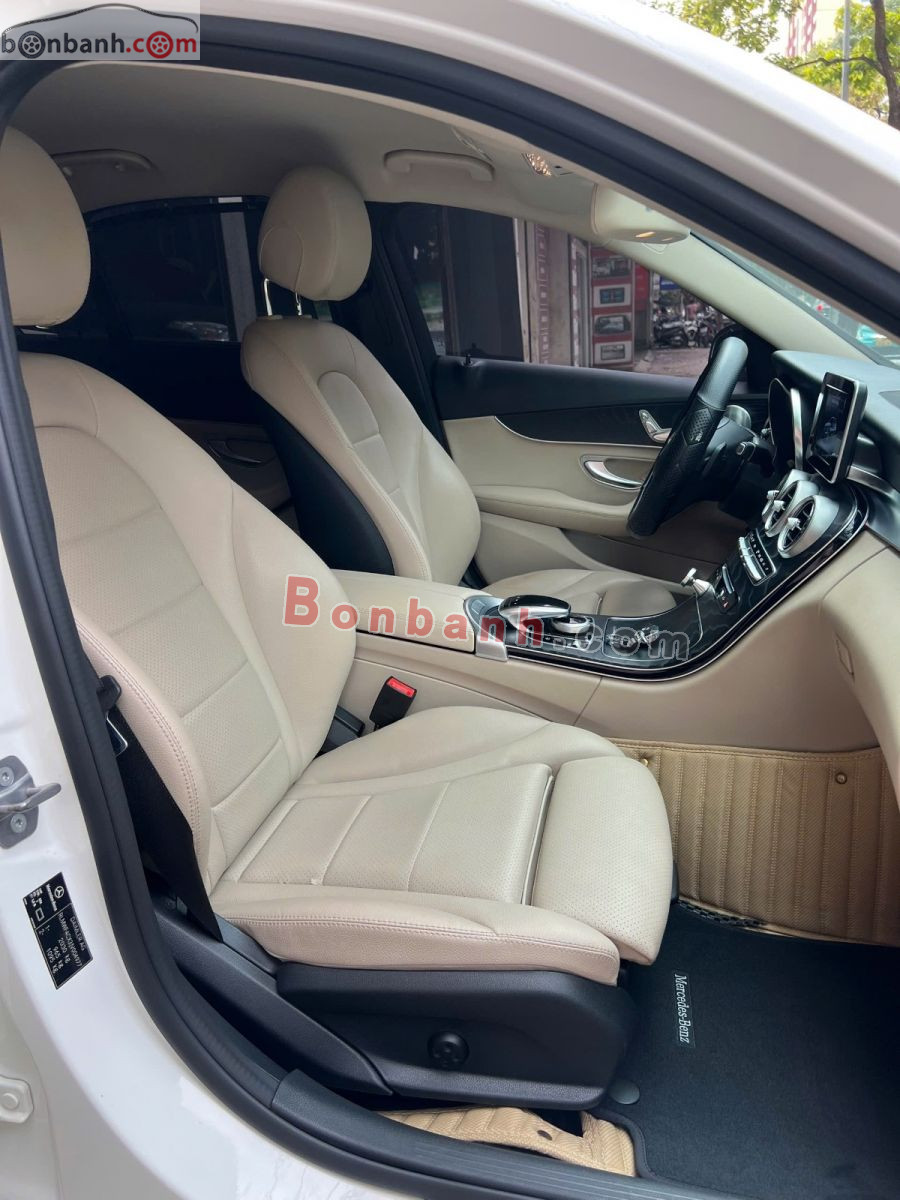 Bán ô tô Mercedes Benz C class C200 - 2018 - xe cũ