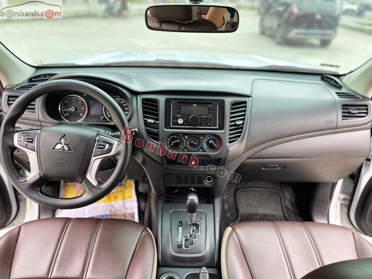 Bán ô tô Mitsubishi Triton 4x2 AT Mivec - 2020 - xe cũ